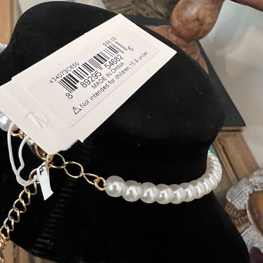 NWT Betsey Johnson Babycakes Pearl Charm Necklace women’s Retro Barbiecore. - Picture 7 of 9